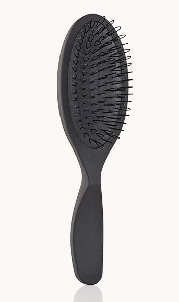 pramāsana<span class="trade">™</span> exfoliating scalp brush